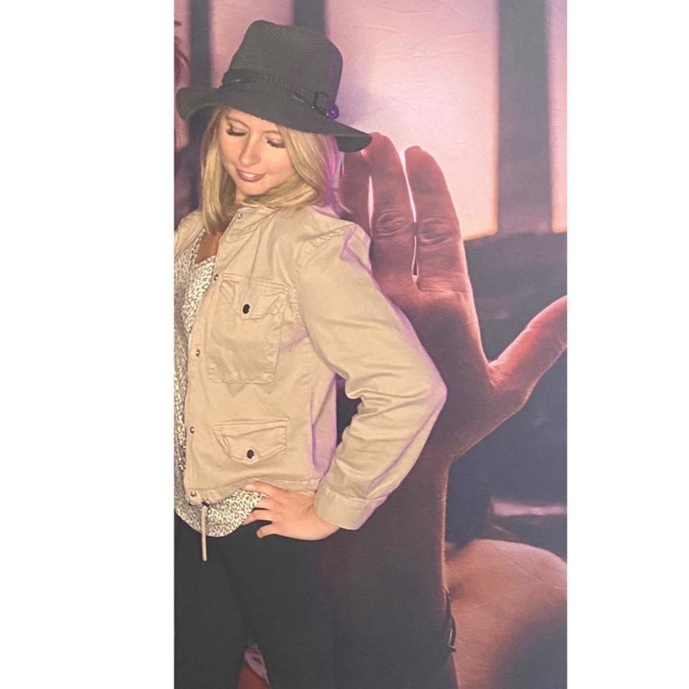 Meet your Posher, Brianna
